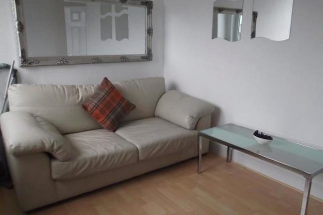  Image of Studio flat to rent in Hardgate Aberdeen AB11 at Hardgate, Aberdeen AB11