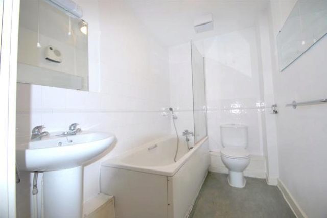  Image of 1 bedroom Flat to rent in Station Road London N22 at Eclipse House, 35 Station Road, London N22