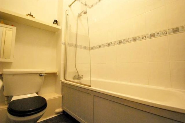  Image of 1 bedroom Flat to rent in Palace Gates Road London N22 at Palace Gates Road, Alexandra Park, London N22