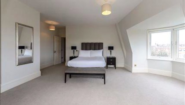  Image of 1 bedroom Flat to rent in Park Road London NW8 at Park Road, London NW8
