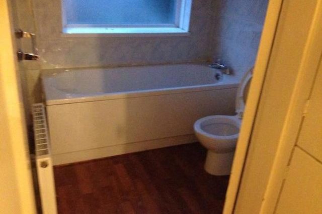  Image of 2 bedroom Flat to rent in Wynall Lane Stourbridge DY9 at Wynall Lane, Stourbridge DY9