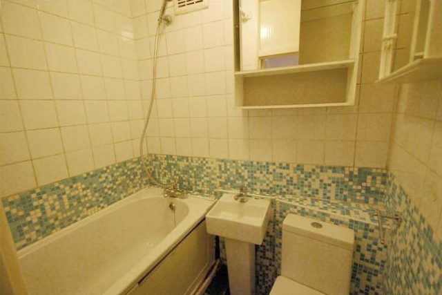  Image of 2 bedroom Maisonette for sale in Dagmar Road London N22 at Dagmar Road, Alexandra Park, London N22