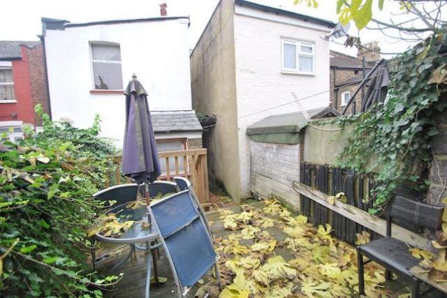  Image of 2 bedroom Maisonette for sale in Dagmar Road London N22 at Dagmar Road, Alexandra Park, London N22