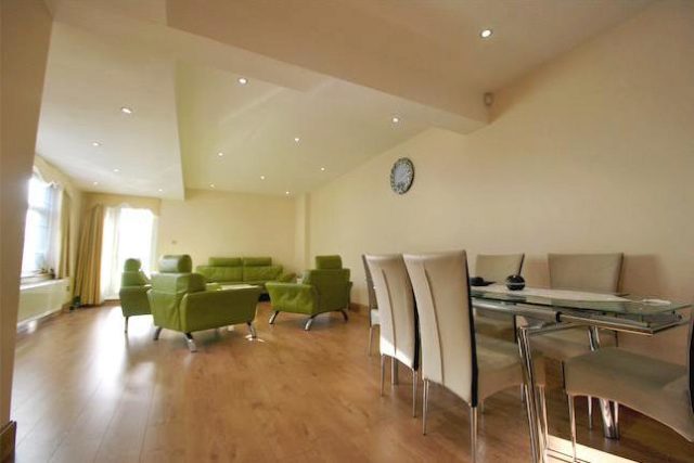  Image of 2 bedroom Maisonette to rent in Albert Road London N22 at Albert Road, London N22