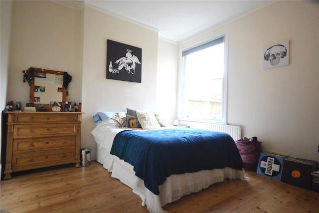  Image of 2 bedroom Maisonette to rent in Crescent Road London N22 at Crescent Road, Alexandra Park, London N22