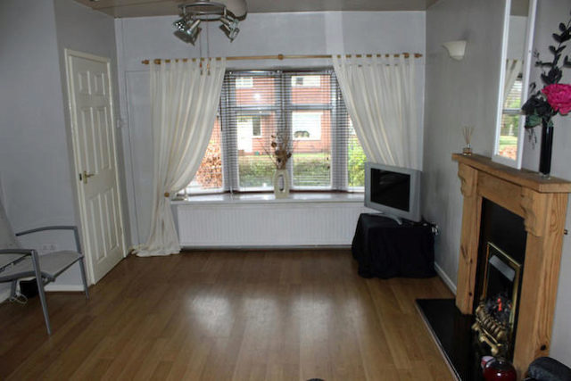  Image of 2 bedroom Semi-Detached house for sale in Kinder Avenue Oldham OL4 at Kinder Avenue, Oldham OL4