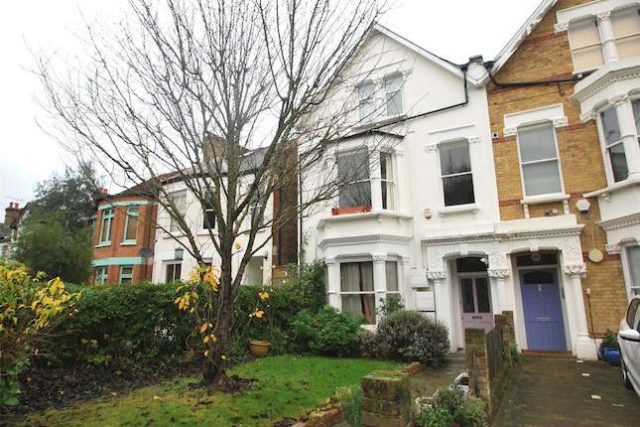  Image of 2 bedroom Terraced house to rent in Alexandra Park Road London N22 at Alexandra Park Road, London N22