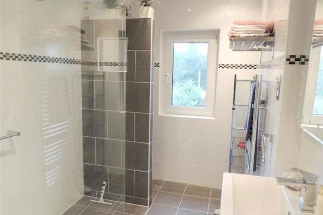  Image of 3 bedroom Detached house for sale in Ashburton Road Addiscombe Croydon CR0 at Ashburton Road, Addiscombe, Croydon CR0