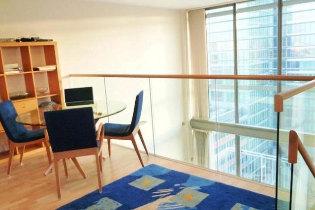  Image of 3 bedroom Flat to rent in Hertsmere Road London E14 at Horizon Building, Hertsmere Road, West India Dock E14