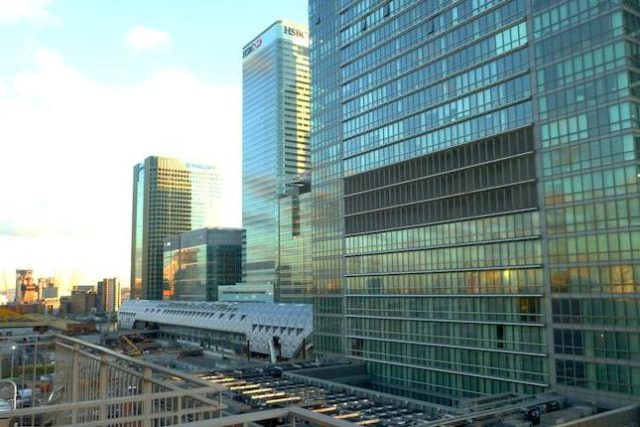  Image of 3 bedroom Flat to rent in Hertsmere Road London E14 at Horizon Building, Hertsmere Road, West India Dock E14