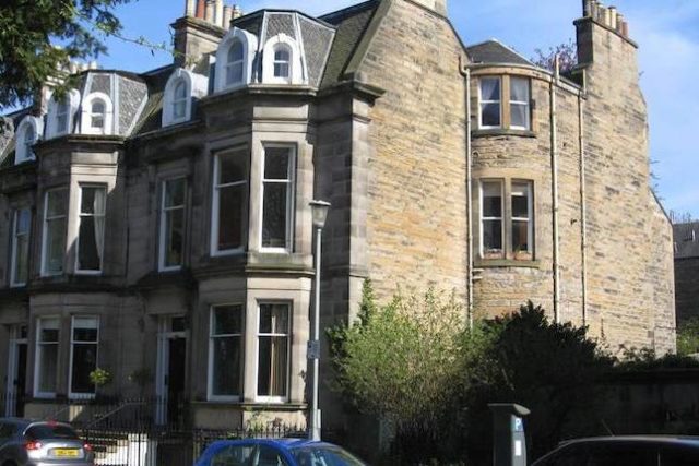  Image of 3 bedroom Flat to rent in Douglas Crescent Edinburgh EH12 at Douglas Crescent, Edinburgh EH12