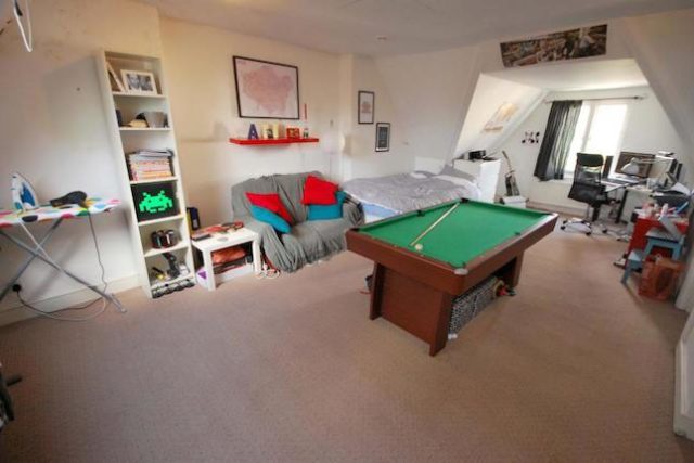  Image of 3 bedroom Flat to rent in Muswell Hill Road London N10 at Muswell Hill Road, Muswell Hill, London N10