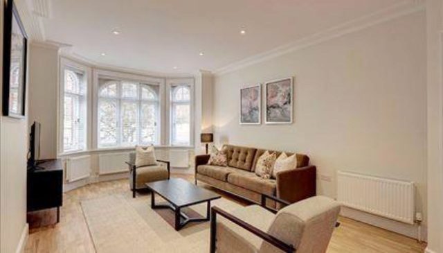  Image of 3 bedroom Flat to rent in Hamlet Gardens London W6 at Hamlet Gardens, London W6