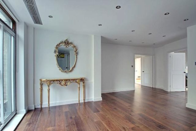  Image of 3 bedroom Flat to rent in Albion Street London W2 at Albion Gate, Albion Street, Hyde Park W2