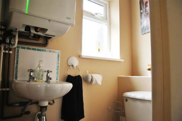  Image of 3 bedroom Semi-Detached house for sale in Haven Close Swindon SN3 at Haven Close, Coleview, Swindon SN3