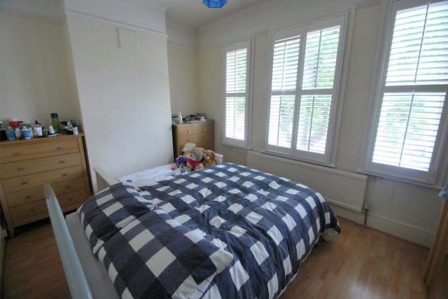  Image of 3 bedroom Terraced house for sale in Lymington Avenue London N22 at Lymington Avenue, Wood Green, London N22
