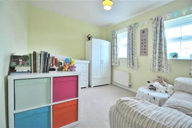  Image of 3 bedroom Town House for sale in Gardenia Road Bromley BR1 at Gardenia Road, Bromley BR1