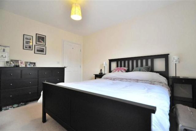  Image of 3 bedroom Town House for sale in Gardenia Road Bromley BR1 at Gardenia Road, Bromley BR1
