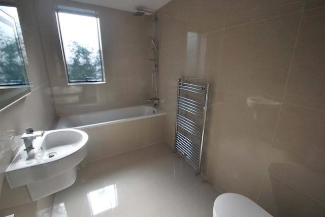  Image of 4 bedroom Detached house for sale in Imperial Road London N22 at Imperial Road, Bowes Park, London N22