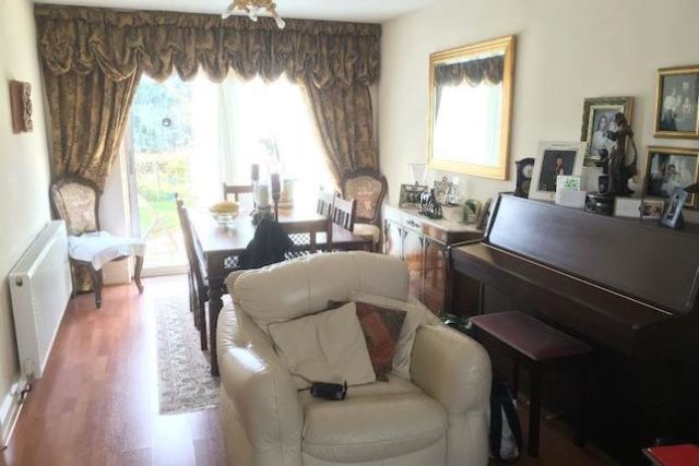  Image of 4 bedroom Semi-Detached house for sale in Warwick Avenue Edgware HA8 at Warwick Avenue, Edgware HA8