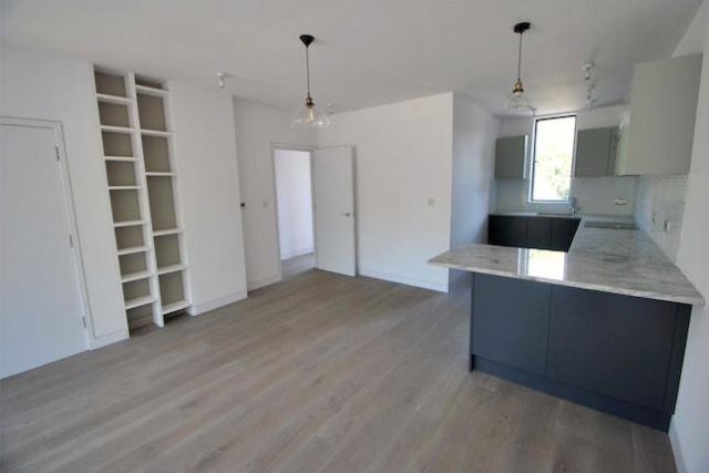  Image of 4 bedroom Terraced house for sale in Imperial Road London N22 at Imperial Road, Bowes Park, London N22