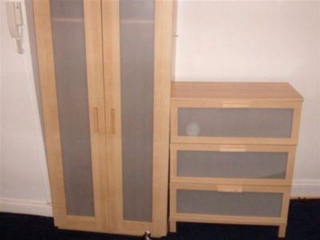  Image of Studio flat to rent in Edgware Road London W2 at Edgware Road, London W2