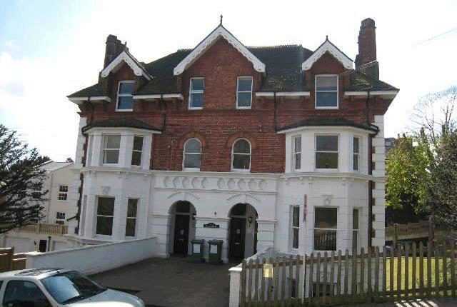  Image of 1 bedroom Flat to rent in Park Road Tunbridge Wells TN4 at Park House, Park Road, Tunbridge Wells TN4