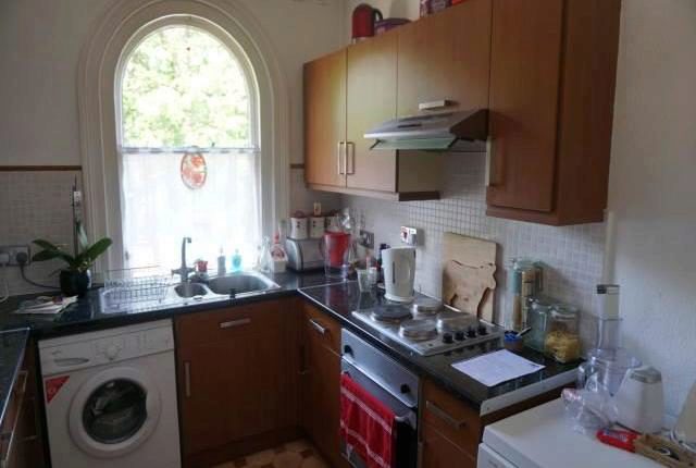 Image of 1 bedroom Flat to rent in Park Road Tunbridge Wells TN4 at Park House, Park Road, Tunbridge Wells TN4