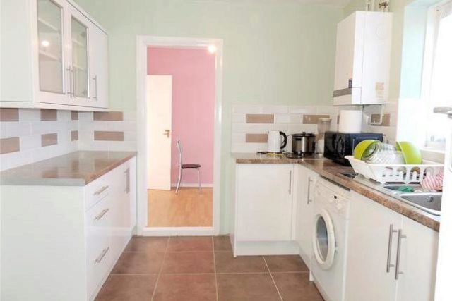  Image of 3 bedroom Semi-Detached house for sale in Chaucer Green Croydon CR0 at Chaucer Green, Croydon CR0