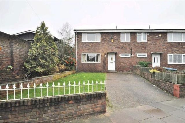  Image of 4 bedroom Semi-Detached house for sale in Victoria Way London SE7 at Victoria Way, London SE7
