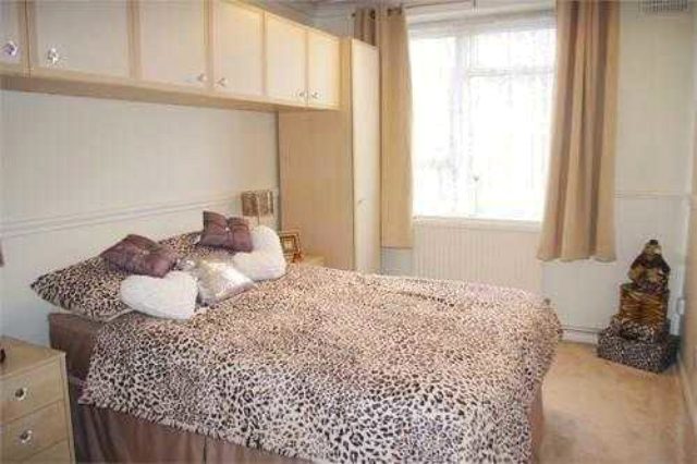  Image of 1 bedroom Flat for sale in Rushet Road Orpington BR5 at Rushet Road, Orpington BR5