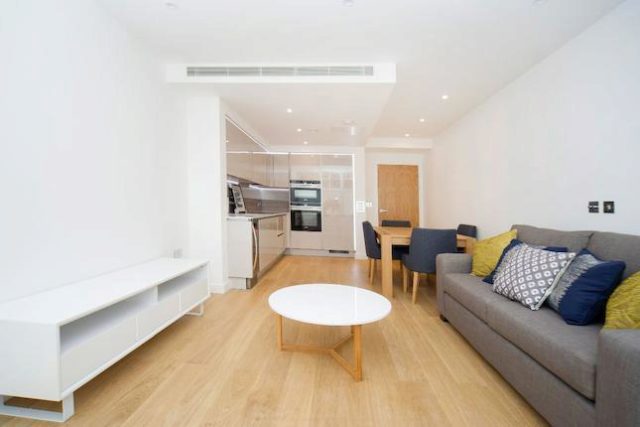  Image of 1 bedroom Flat to rent in Holland Park Avenue London W11 at Holland Park Avenue, London W11