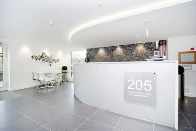  Image of 1 bedroom Flat to rent in Holland Park Avenue London W11 at Holland Park Avenue, London W11