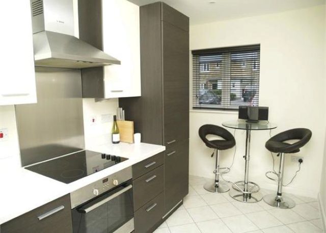  Image of 2 bedroom End of Terrace for sale in Parkview Way Epsom KT19 at Parkview Way, Epsom KT19