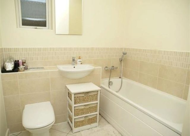  Image of 2 bedroom End of Terrace for sale in Parkview Way Epsom KT19 at Parkview Way, Epsom KT19