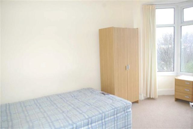  Image of 3 bedroom End of Terrace for sale in Cliff Terrace Treforest Pontypridd CF37 at Cliff Terrace, Treforest, Pontypridd CF37