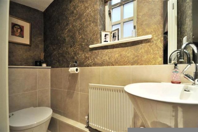  Image of 4 bedroom Detached house for sale in Laurel Gardens Bickley Bromley BR1 at Laurel Gardens, Bickley, Bromley BR1