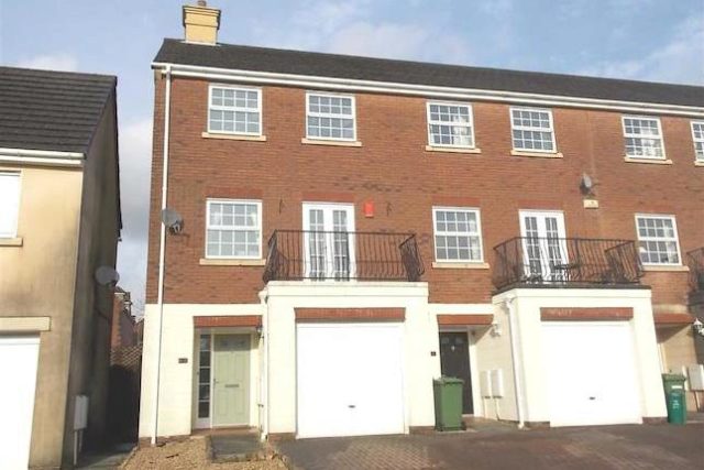  Image of 4 bedroom Town House for sale in Meadow Hill Church Village Pontypridd CF38 at Meadow Hill, Church Village, Pontypridd CF38