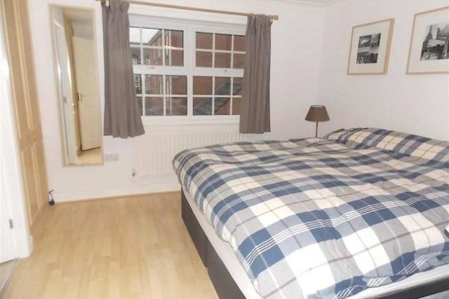  Image of 4 bedroom Town House for sale in Meadow Hill Church Village Pontypridd CF38 at Meadow Hill, Church Village, Pontypridd CF38