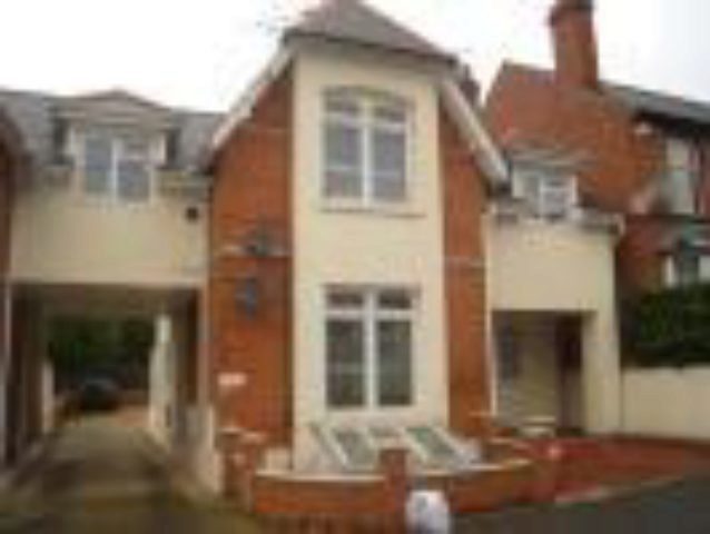  Image of 1 bedroom Flat to rent in Westfield Road Caversham Reading RG4 at Westfield Road, Reading RG4