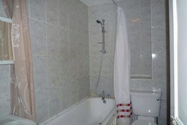  Image of 1 bedroom Flat to rent in Green Lanes London N13 at Green Lanes, Palmers Green, London N13
