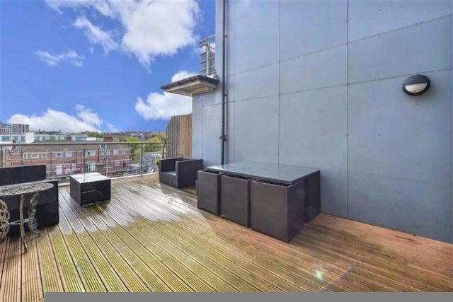  Image of 2 bedroom Flat for sale in Long Lane London SE1 at Fossill Court, 217 Long Lane, London Bridge, London SE1