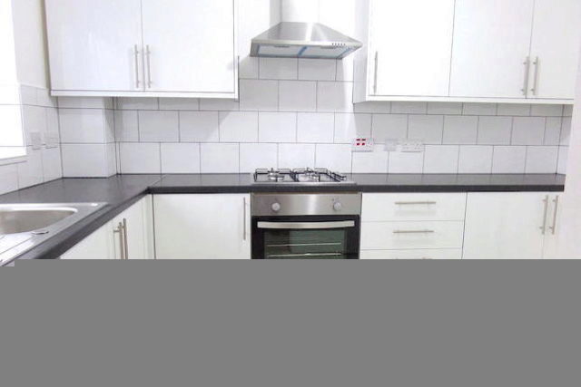  Image of 2 bedroom Flat to rent in Hazelmere Close Northolt UB5 at Hazelmere Road, Northolt UB5