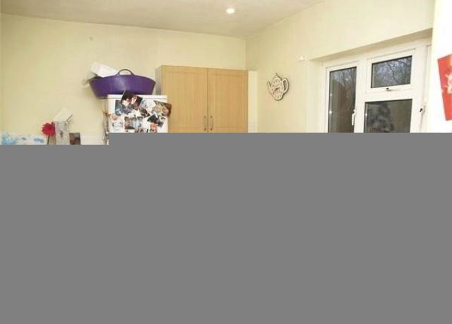  Image of 2 bedroom Maisonette for sale in Collier Close Epsom KT19 at Collier Close, West Ewell, Epsom KT19