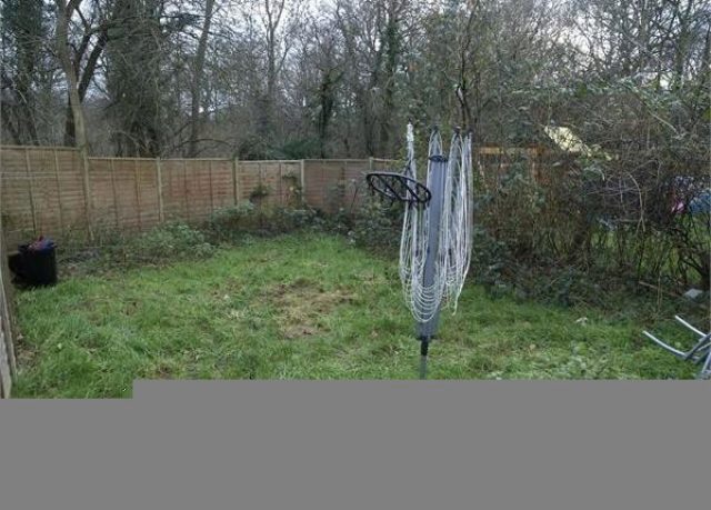  Image of 2 bedroom Maisonette for sale in Collier Close Epsom KT19 at Collier Close, West Ewell, Epsom KT19