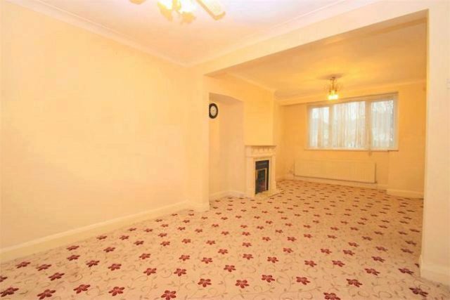  Image of 3 bedroom Semi-Detached house to rent in Sipson Road West Drayton UB7 at Sipson Road, West Drayton, Middlesex UB7