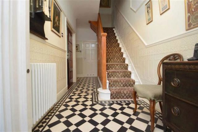  Image of 3 bedroom Terraced house for sale in Mighell Avenue Ilford IG4 at Mighell Avenue, Redbridge IG4