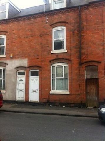  Image of 3 bedroom Terraced house to rent in Willmore Road Handsworth Birmingham B20 at Willmore Road, Perry Barr B20