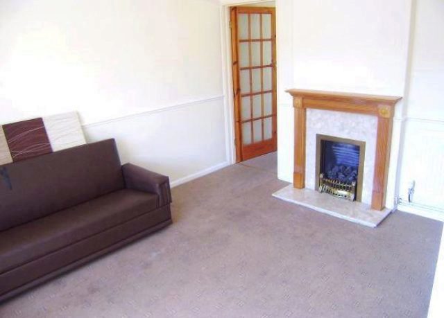  Image of 4 bedroom Semi-Detached house to rent in Bryony Close Uxbridge UB8 at Bryony Close, Uxbridge, Middlesex UB8