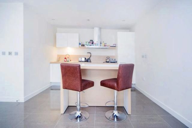  Image of 1 bedroom Flat to rent in Gatliff Road London SW1W at Grosvenor Waterside, Gatliff Road, Chelsea, London SW1W